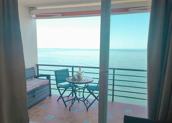 Santa-clara-blue Horizon. Front Line Torremolinos